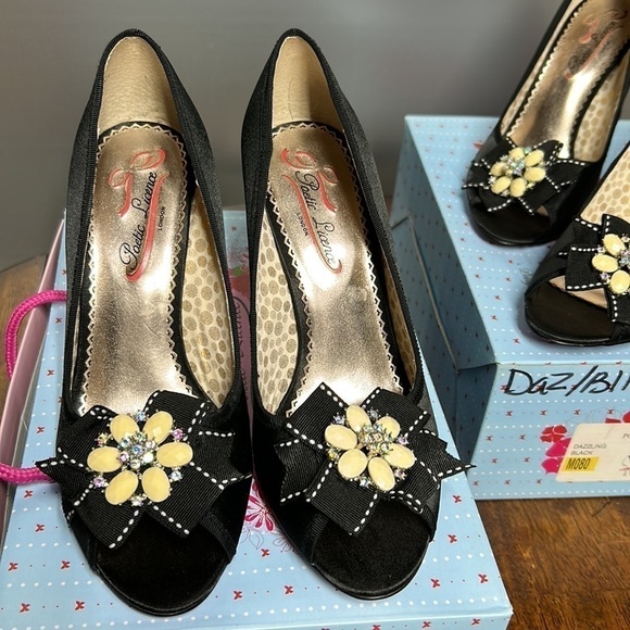 Poetic Licence heel dazzling black size 7.5 new in box satin fabric with glam - Picture 12 of 13